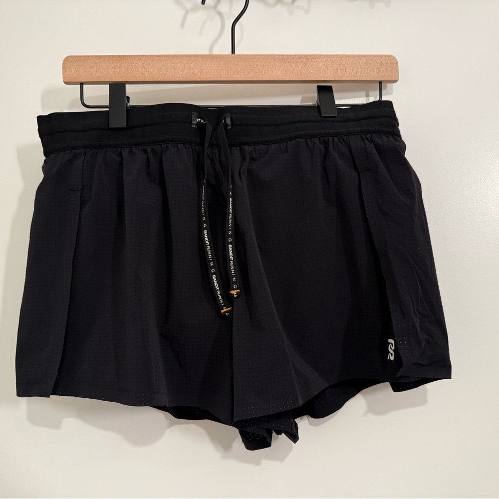 Women Vento 3" Split Short Bandit Running 

Medium Women